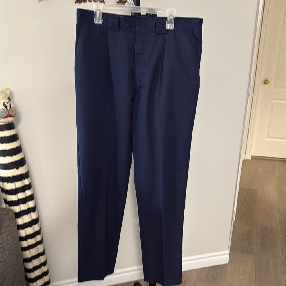 Tilley Men's Navy Cargo Pants
